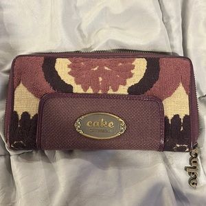 Petunia Pickle bottom Purple Cake Wallet